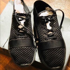 ‼️ADIDAS RUNNING SHOES‼️